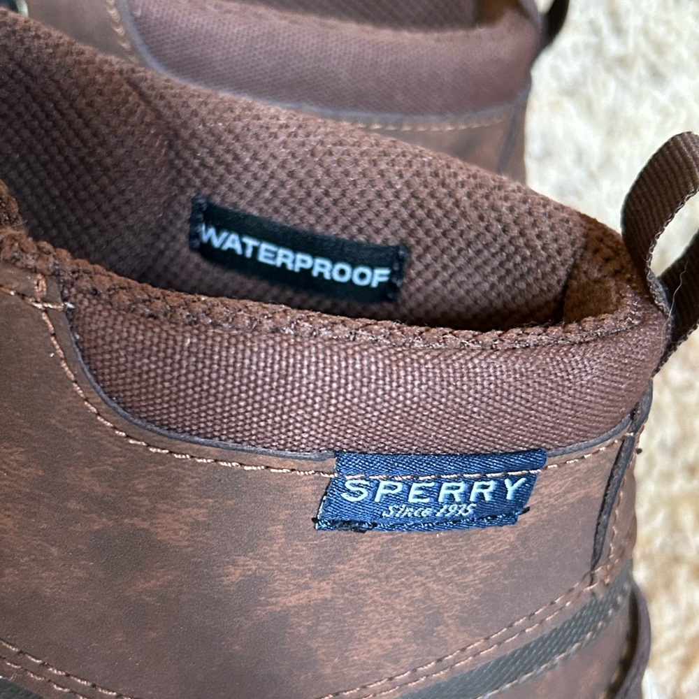 NWOT Men's Sperry, Striper Storm Waterproof Boots. Brown/Tan Size 10. - Picture 5 of 6